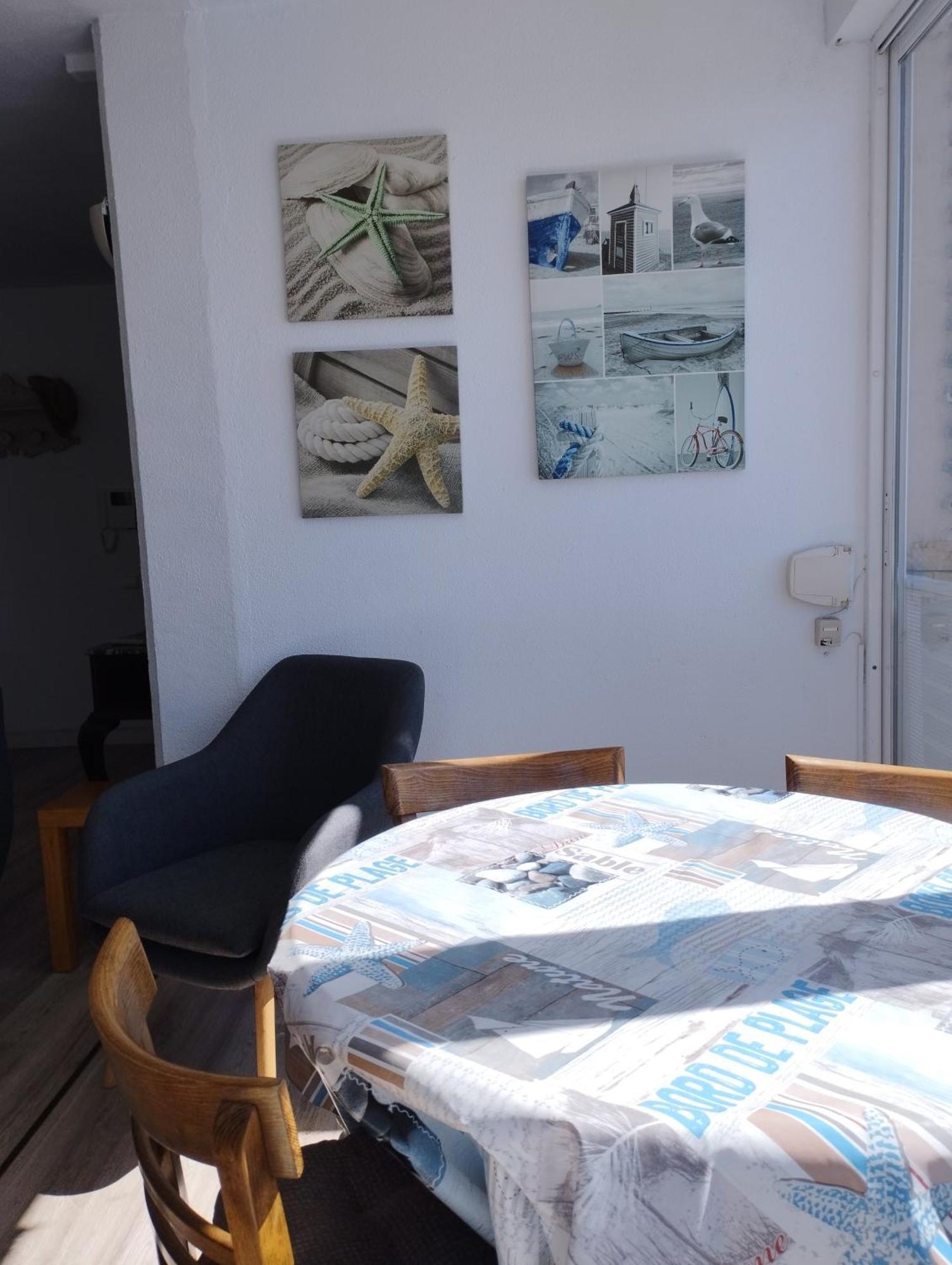 Grandpa Beach House Аликанте Екстериор снимка