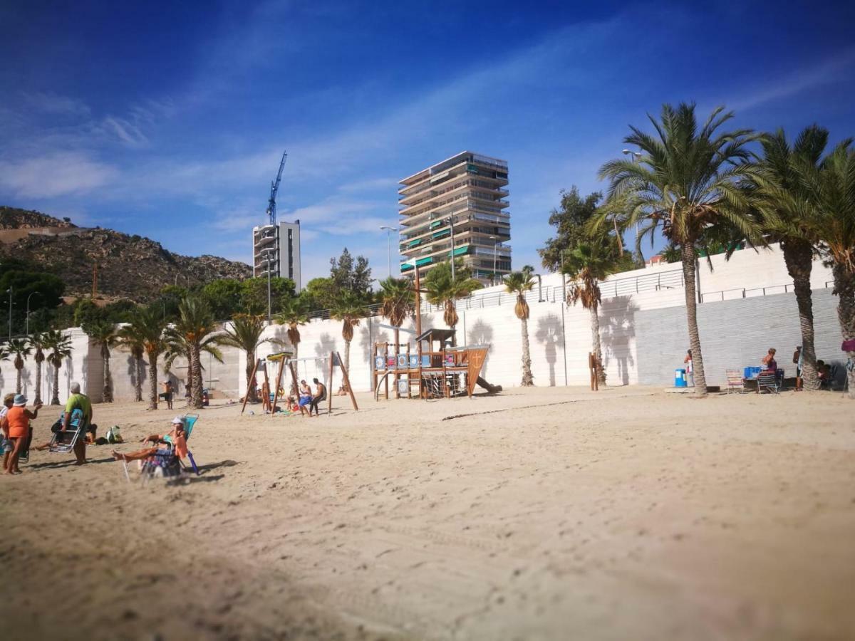 Grandpa Beach House Аликанте Екстериор снимка